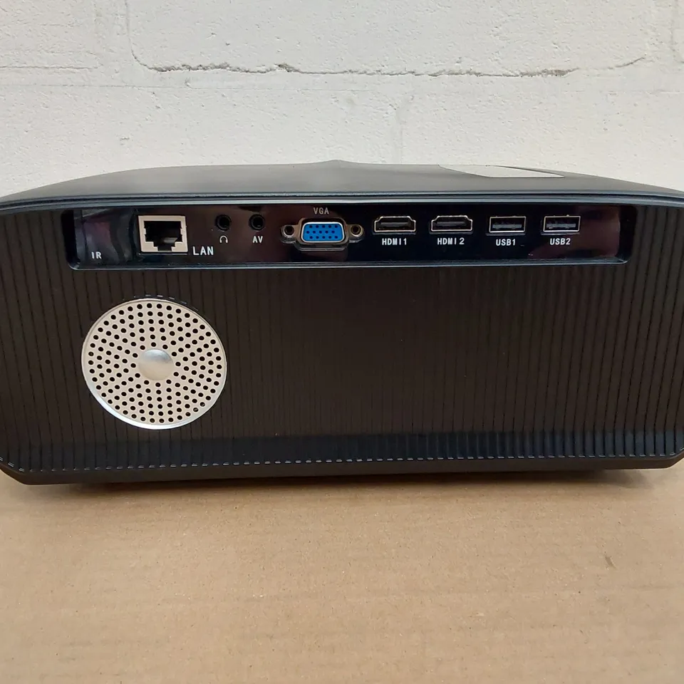 BOXED ZCGIOBN 1000D DIGITAL LED PROJECTOR (1 BOX)