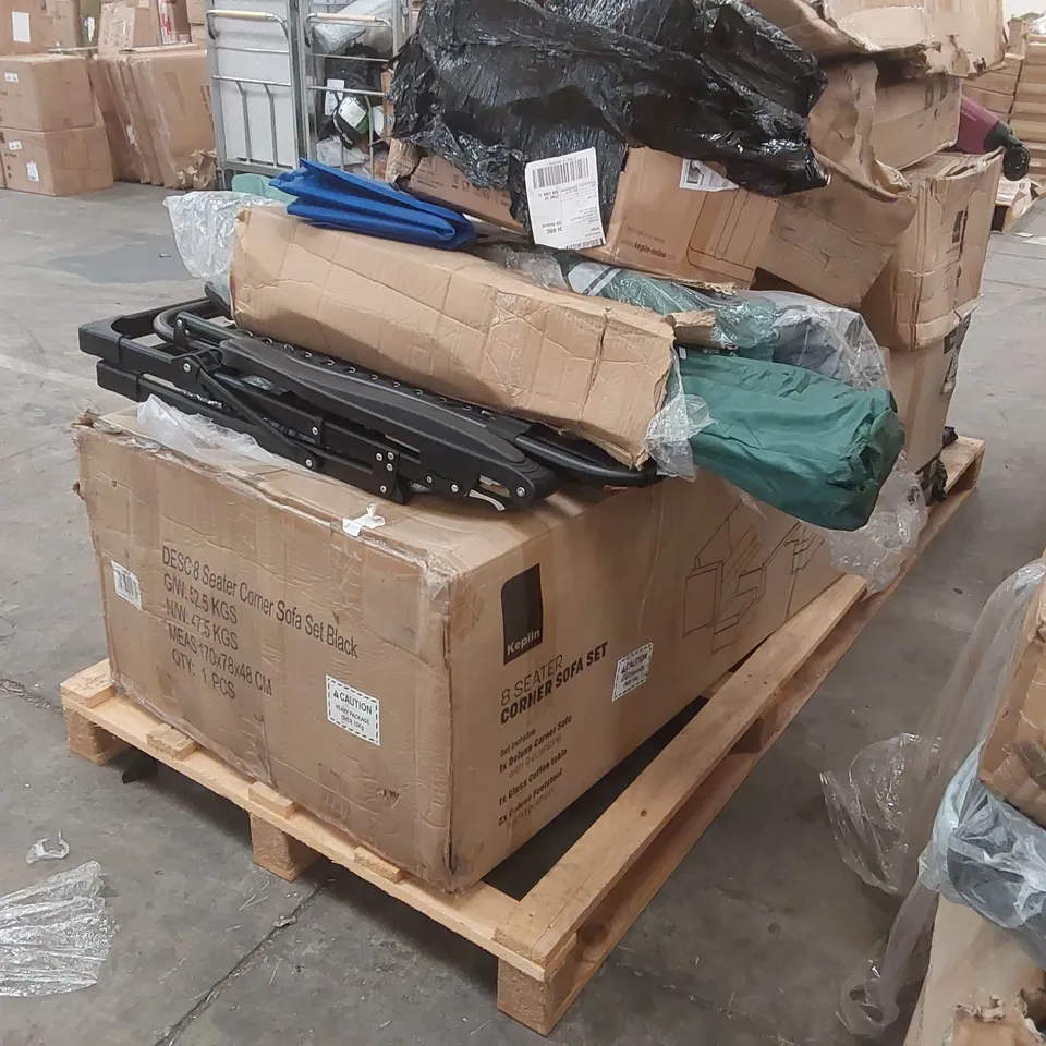 PALLET OF ASSORTED CONSUMER PRODUCTS/FURNITURE PARTS INCLUDING: SUITCASE, GARDEN SOFA PARTS, SUNLOUNGER, PARASOL BASE ECT