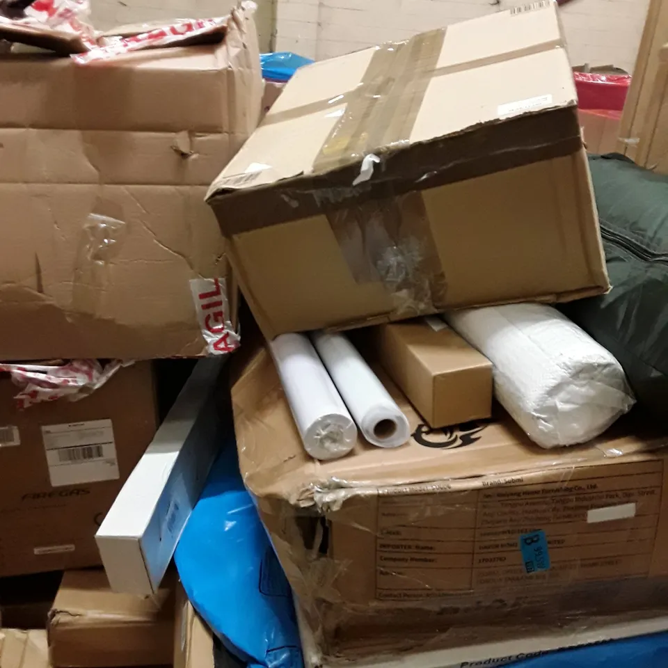 PALLET OF ASSORTED HOUSEHOLD GOODS AND PRODUCT TO INCLUDE; BATTLE ROBOT ARENA, GAME TENT, ENTRANCE MAT ETC