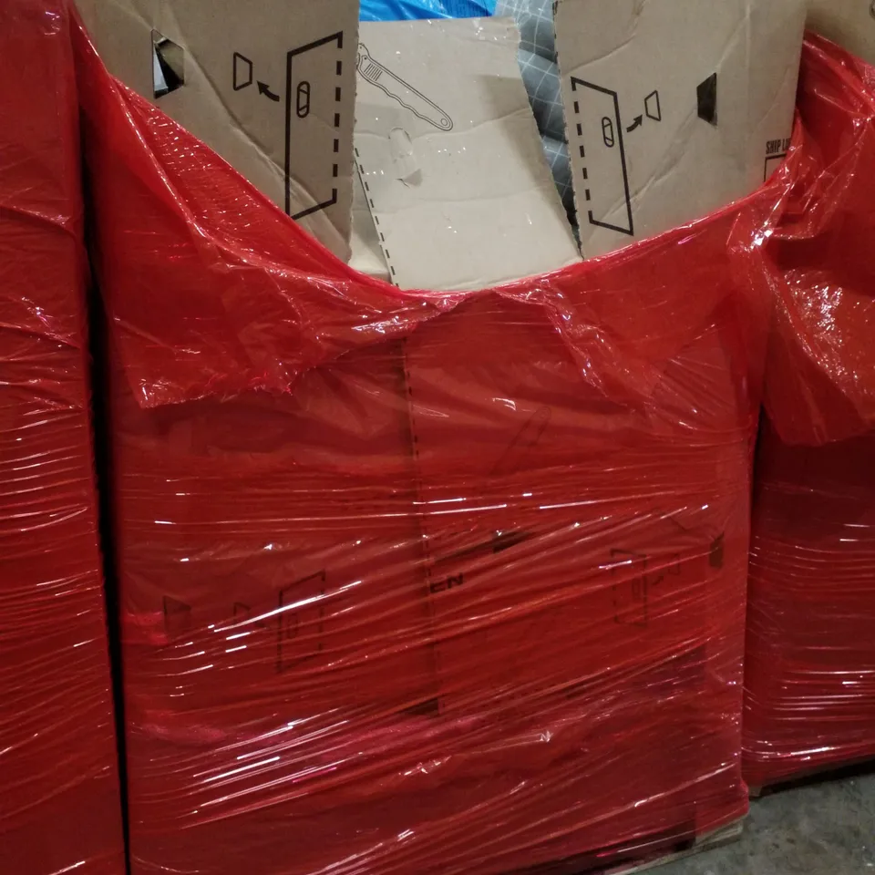 PALLET CONTAINING ASSORTED PRODUCTS INCLUDING TELESCOPIC LADDER 2.9M, VIBRATION PLATE, 40" FITNESS TRAMPOLINE WITH HAND BARS & AUTOLOCK RETRACTABLE SAFETY GATE