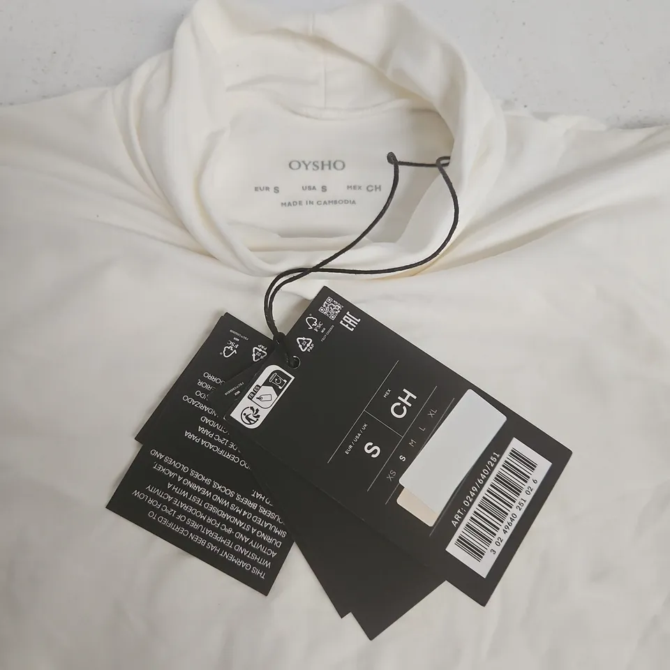 OYSHO ACTIVE L/S BASE LAYER IN WHITE - EUR S