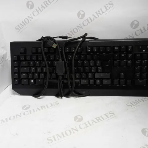 RAZER HUNTSMAN V2 OPTICAL GAMING KEYBOARD