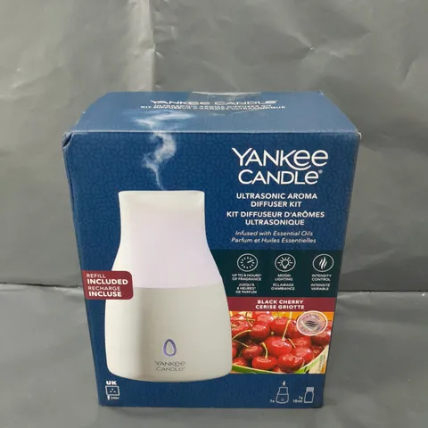 BOXED YANKEE CANDLE ULTRASONIC AROMA DIFFUSER WITH DIFFUSER OILS