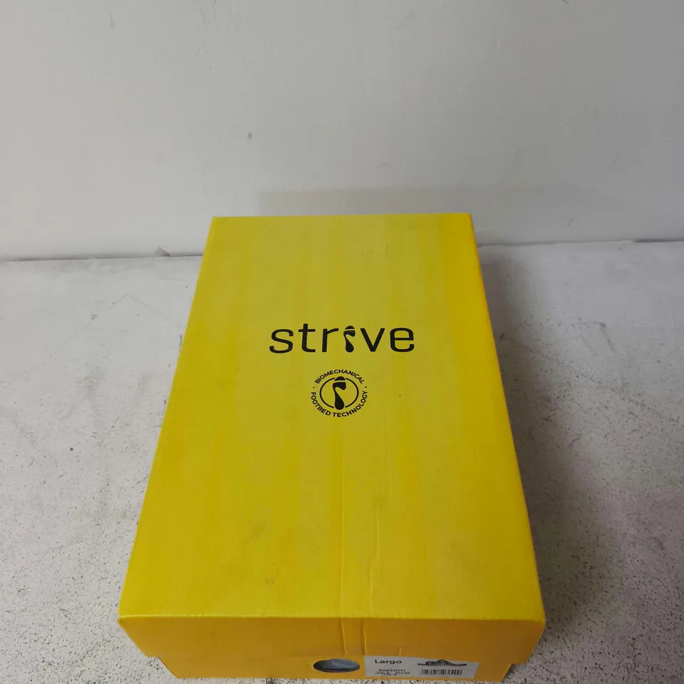 STRIVE LARGO DENIM SANDALS – UK 5 (EU 39, US 8)