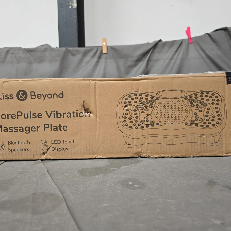 BOXED BLISS & BEYOND COREPULSE VIBRATION MASSAGER PLATE