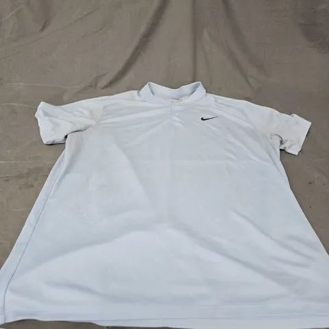 NIKE LIGHT BLUE TOP SIZE L