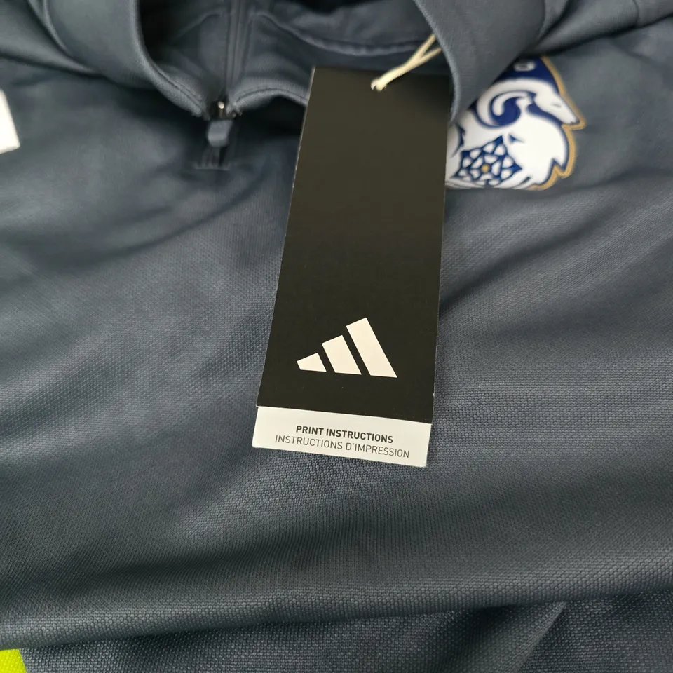 ADIDAS OSSETT UNITED TRACKSUIT TROUSERS AND JACKET SIZE XL