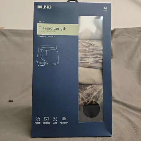 HOLLISTER CLASSIC LENGTH BOXER BRIEFS – 5 PACK - SIZE M