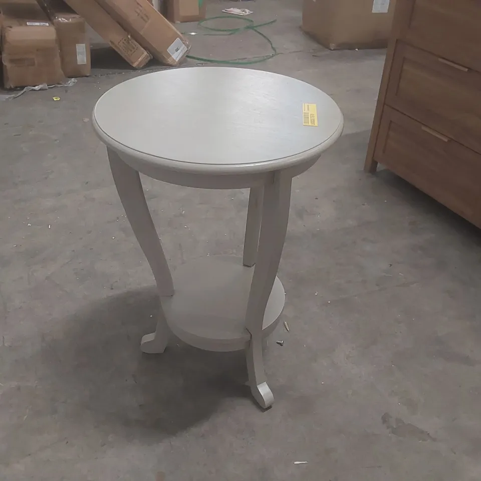 BAIN SIDE TABLE COLOUR: VINTAGE GREY