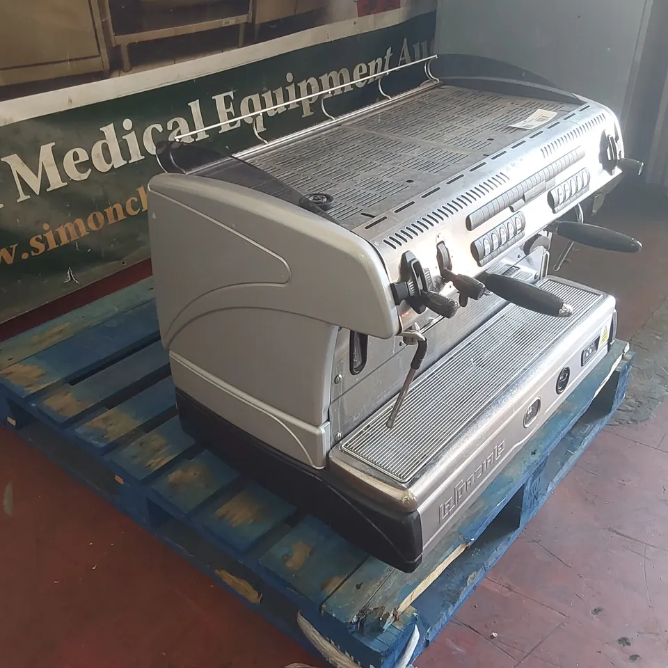LA SPAZIALE S5 COMMERCIAL 2 GROUP COFFEE MACHINE 