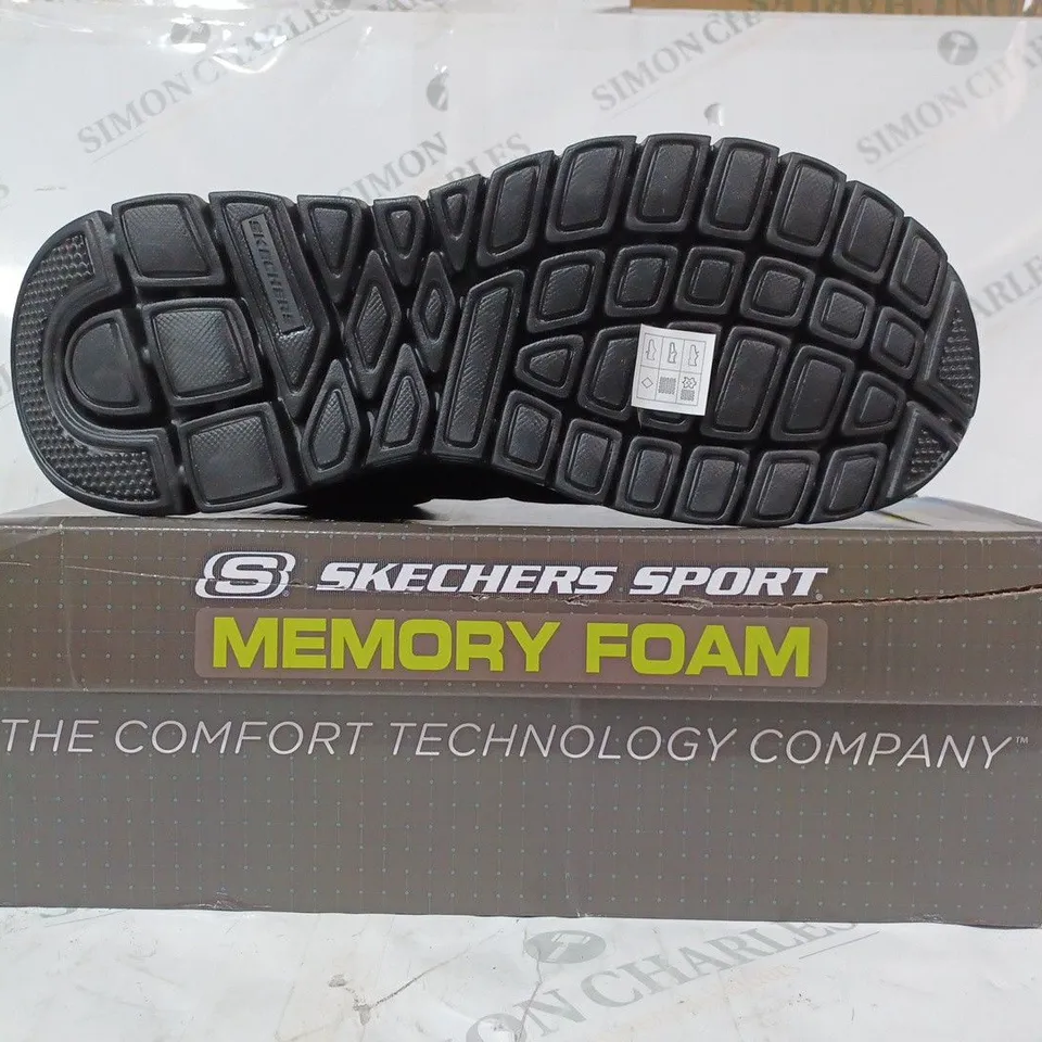 BOXED PAIR OF SKECHERS FLEX AGOURA SHOES IN BLACK UK SIZE 12