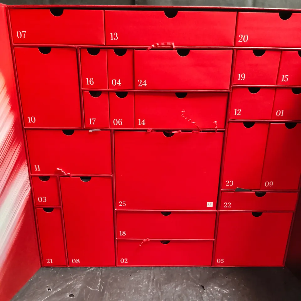 LOOK FABULOUS 25 DAY BEAUTY ADVENT CALENDAR