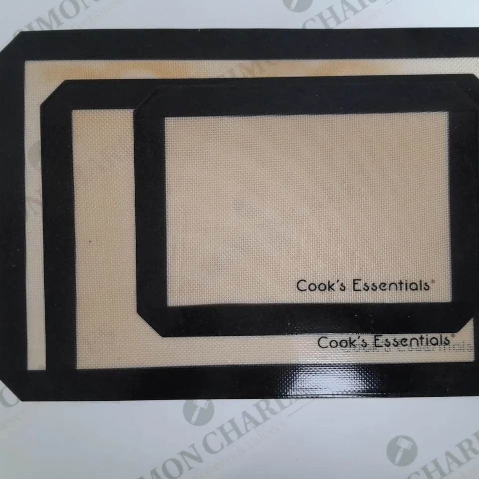 BOXED COOK'S ESSENTIALS SET OF 3 RECTANGULAR SILICONE COOKING MATS