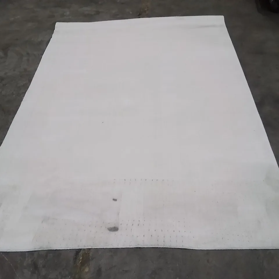 QUALITY DESIGNER AREA RUG - APPROXIMATELY 230X150CM