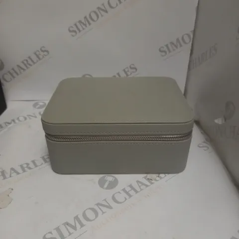 BOXED PANDORA JEWELLERY STORAGE BOX