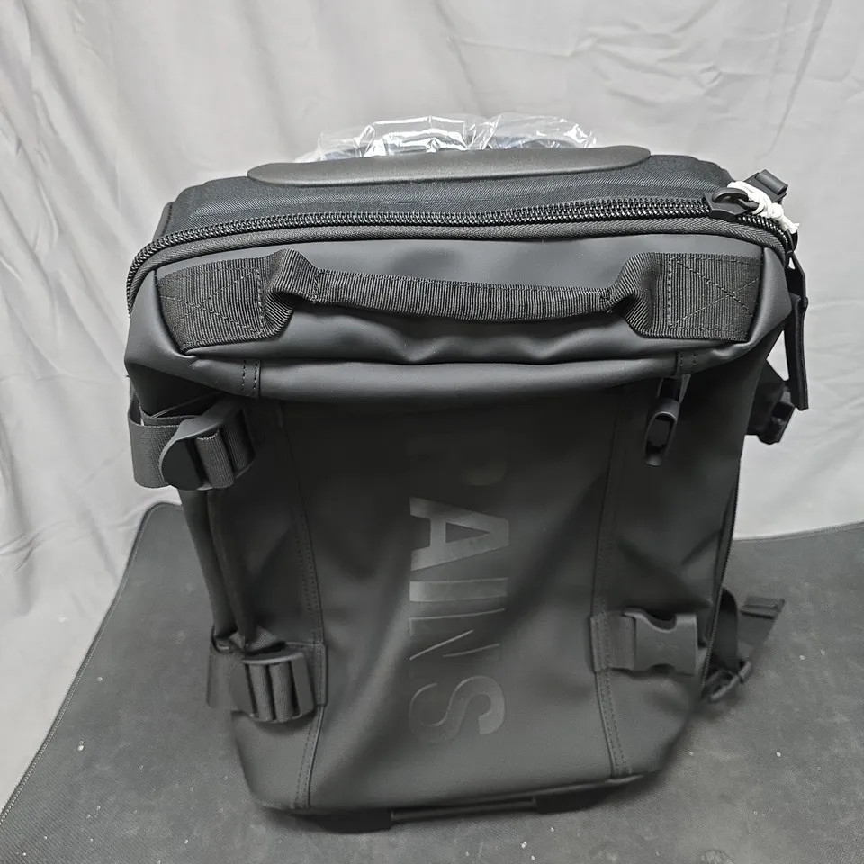 CAMERA EQUIPMENT ROLLING CASE – BLACK WITH WHEELS