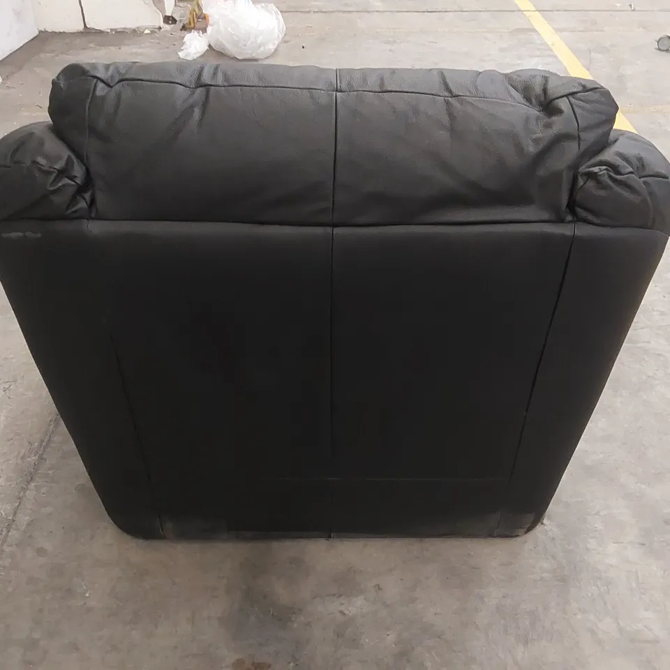 QUALITY DESIGNER BLACK FAUX LEATHER ARMCHAIR 