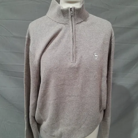 ABERCROMBIE & FITCH MERINO WOOL BLEND  - MEDIUM