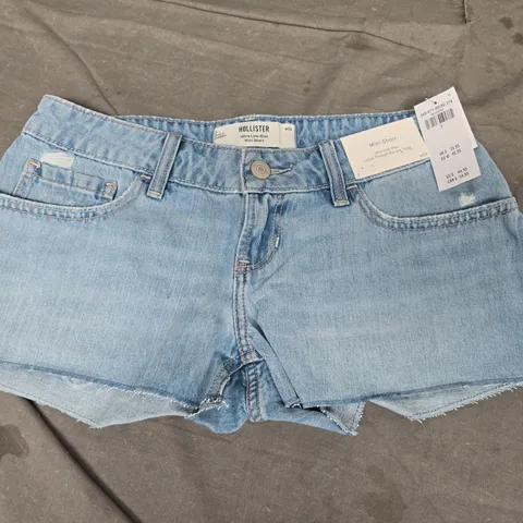 HOLLISTER ULTRA LOW-RISE MINI SHORTS - W26