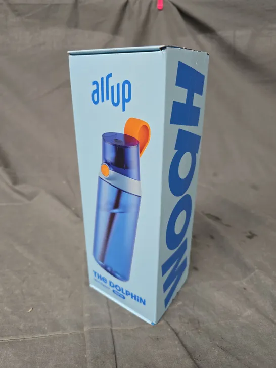 Lot 1319: SEALED AIR UP THE DOLPHIN MINI SIPPER - 600ML - 5268714 ...