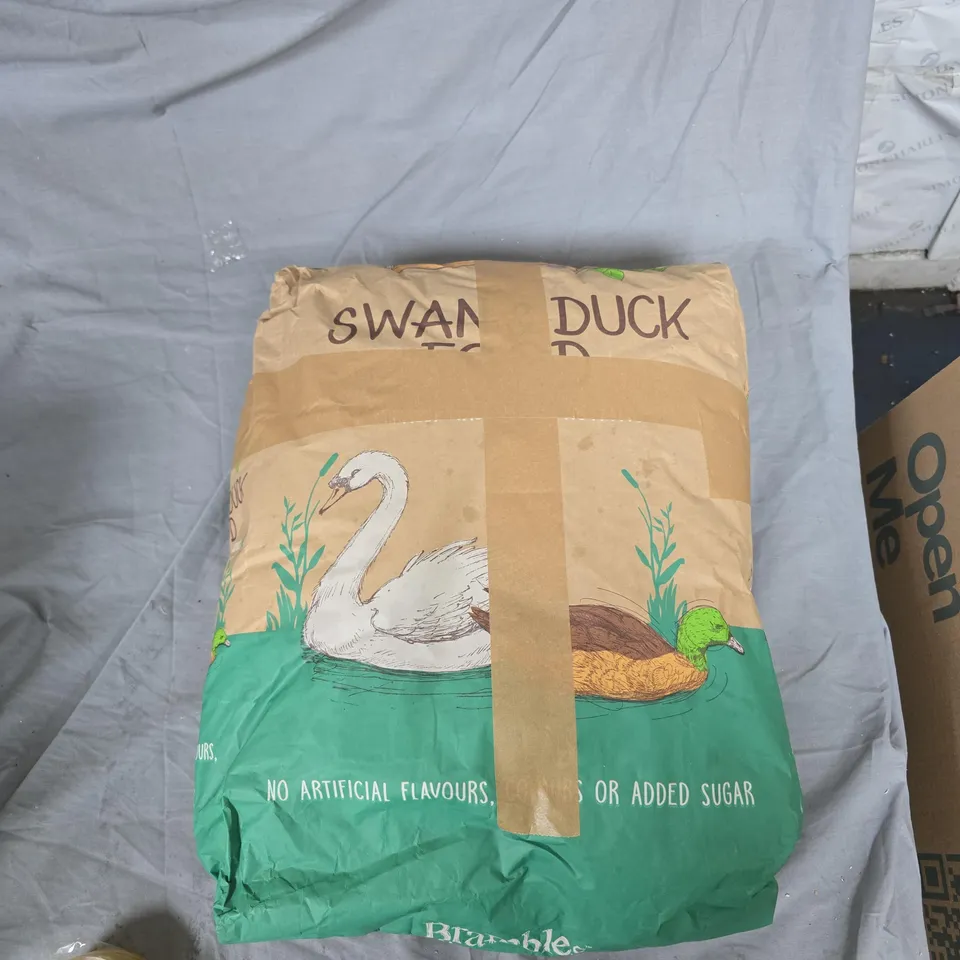 BRAMBLES BIRD & WILDLIFE FEED – SWAN & DUCK FOOD, 12.55KG