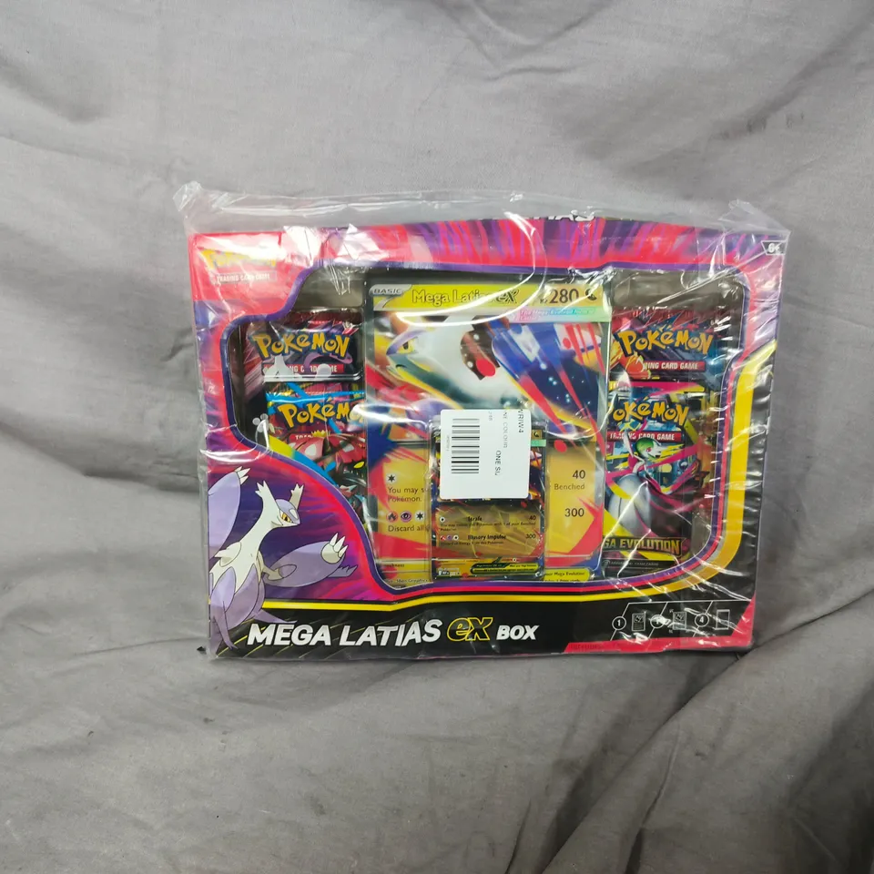 POKÉMON TCG: MEGA LATIAS EX BOX