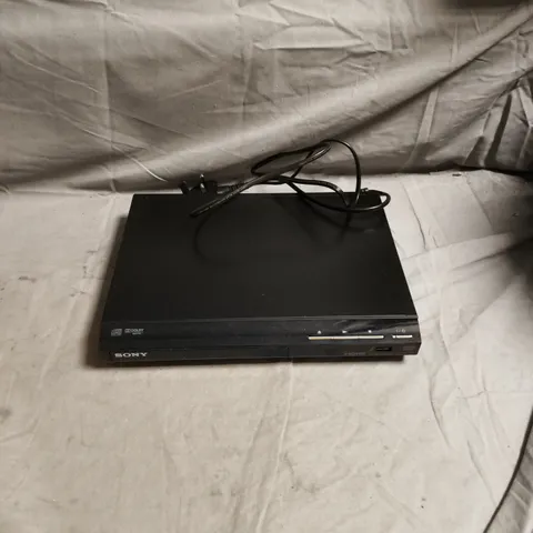 SONY DVP-SR760H DVD PLAYER