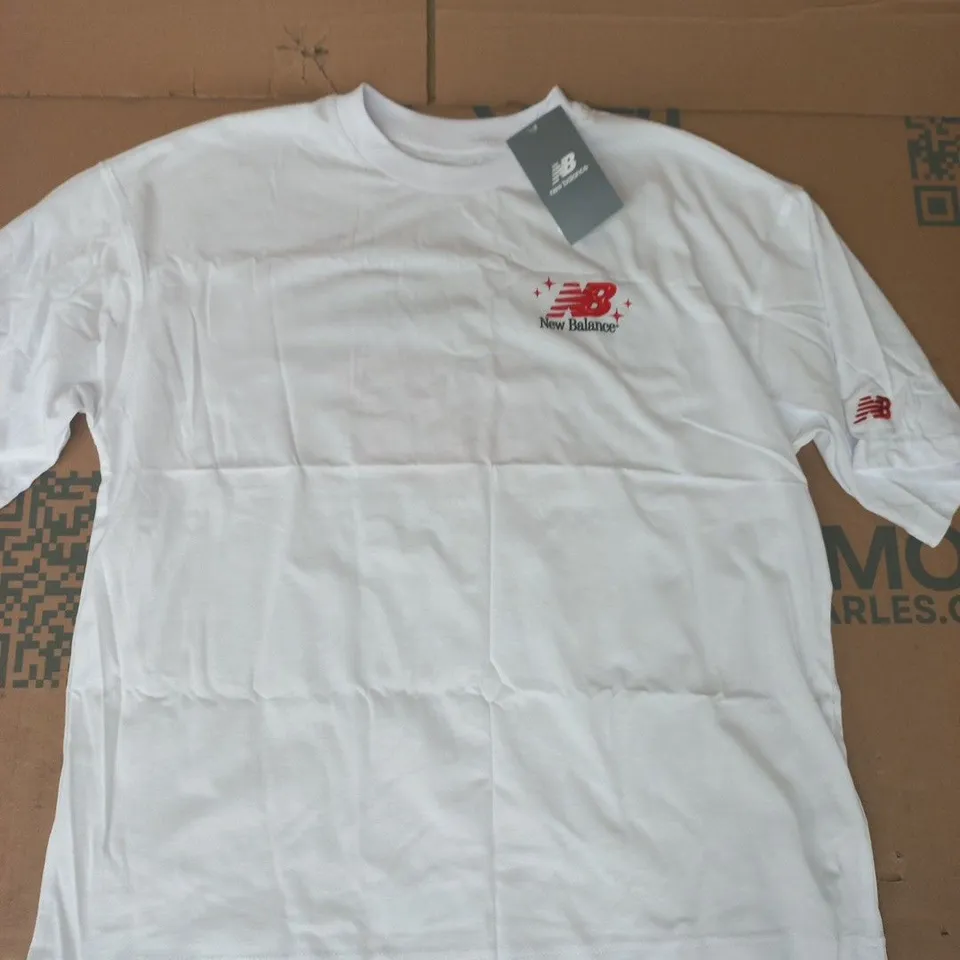 NEW BALANCE SHORT SLEEVE CREW NECK T-SHIRT IN WHITE SIZE SMALL