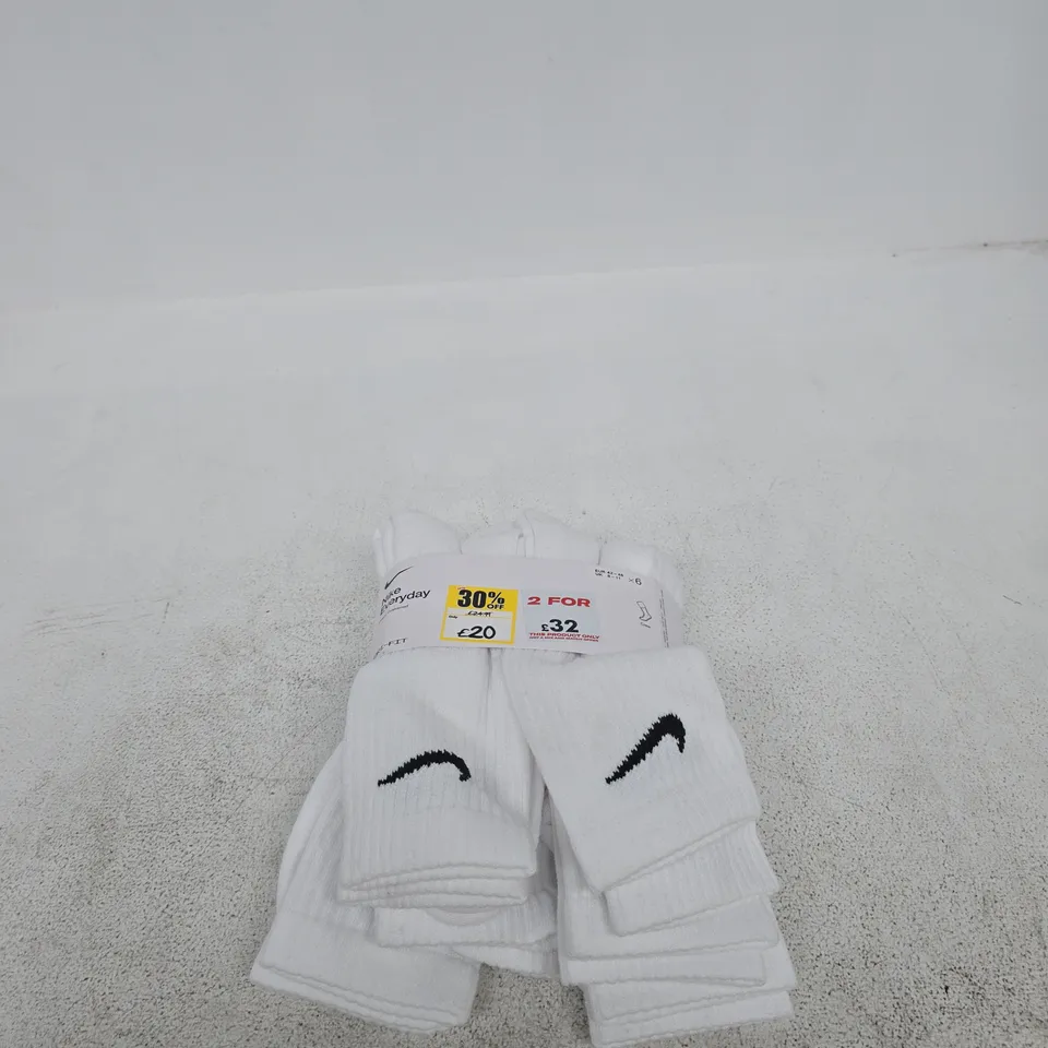 NIKE 6 PACK WHITE SOCKS UK 8 - 11