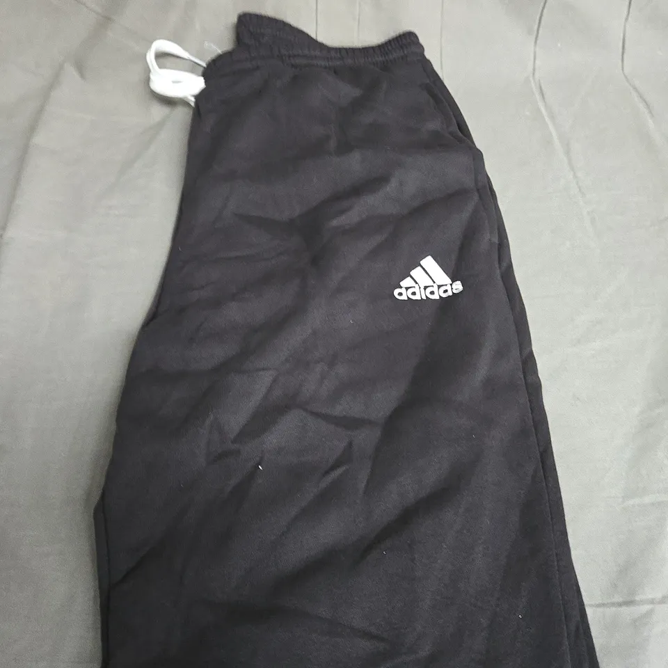 ADIDAS LOGO FLEECED TRACKSUIT BOTTOMS SIZE XL