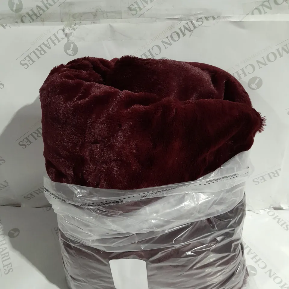 COZEE HOME VELVETSOFT HEATED THROW IN SHIRAZ WINE 