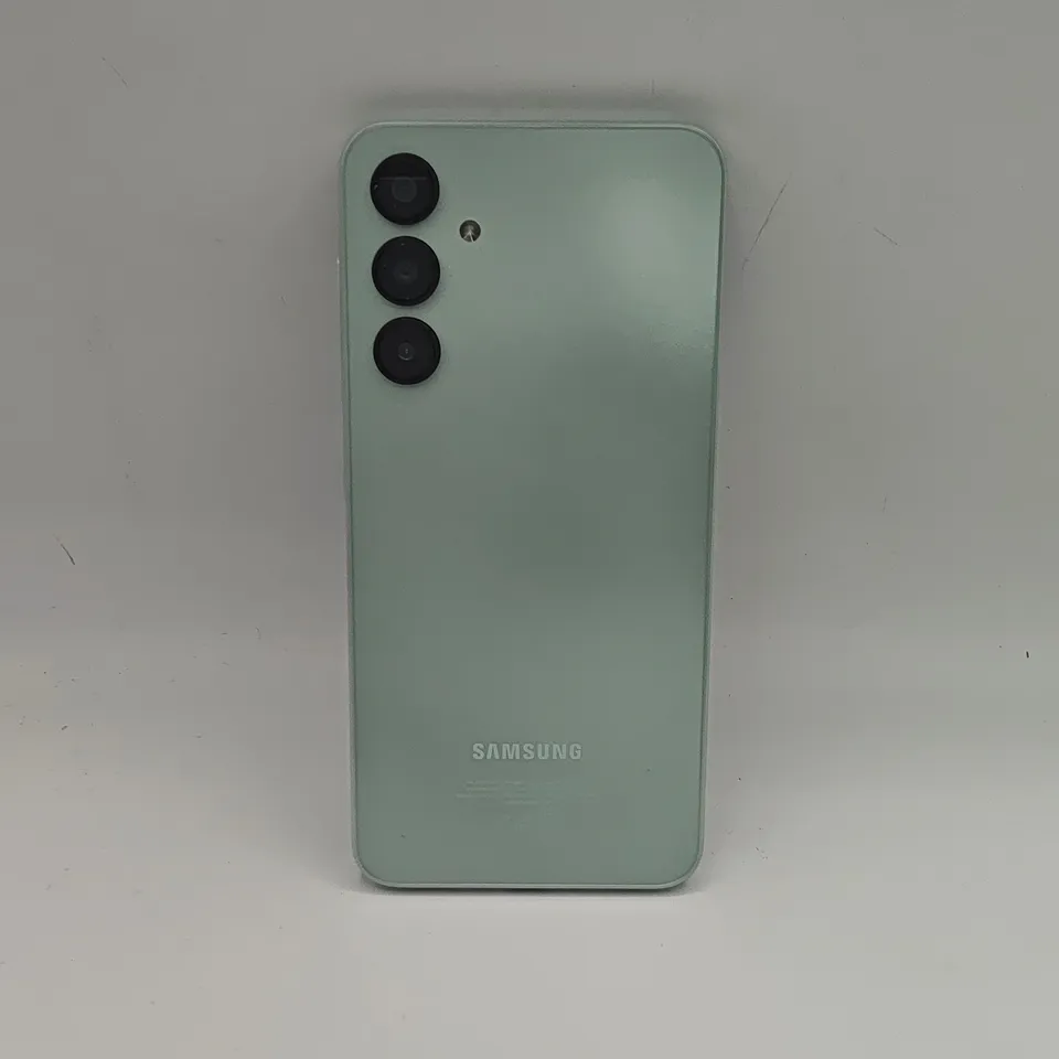 BOXED SAMSUNG GALAXY A16 4/128GB IN LIGHT GREEN - SM-A165F