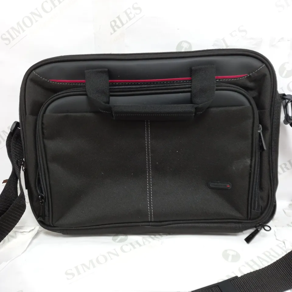 TARGUS CLASSIC LAPTOP BAG IN BLACK
