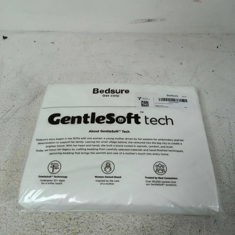 BEDSURE FITTED SHEET – SOLID, 135X190