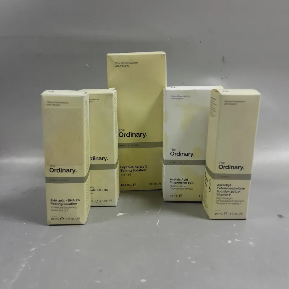 BOXED 5 HEALTH AND BEAUTY PRODUCTS TO INCLUDE THE ORDINARY GLYCOLIC ACID 7% TONING SOLUTION (240ML), THE ORDINARY AZELAIC ACID SUSPENSION 10% (30ML), THE ORDINARY AHA 30% & BHA 2% PEELING SOLUTION (30