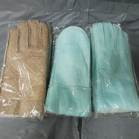 APPROXIMATELY 40 ASSORTED PAIRS OF GLOVES IN VARIOUS COLOURS AND STYLES