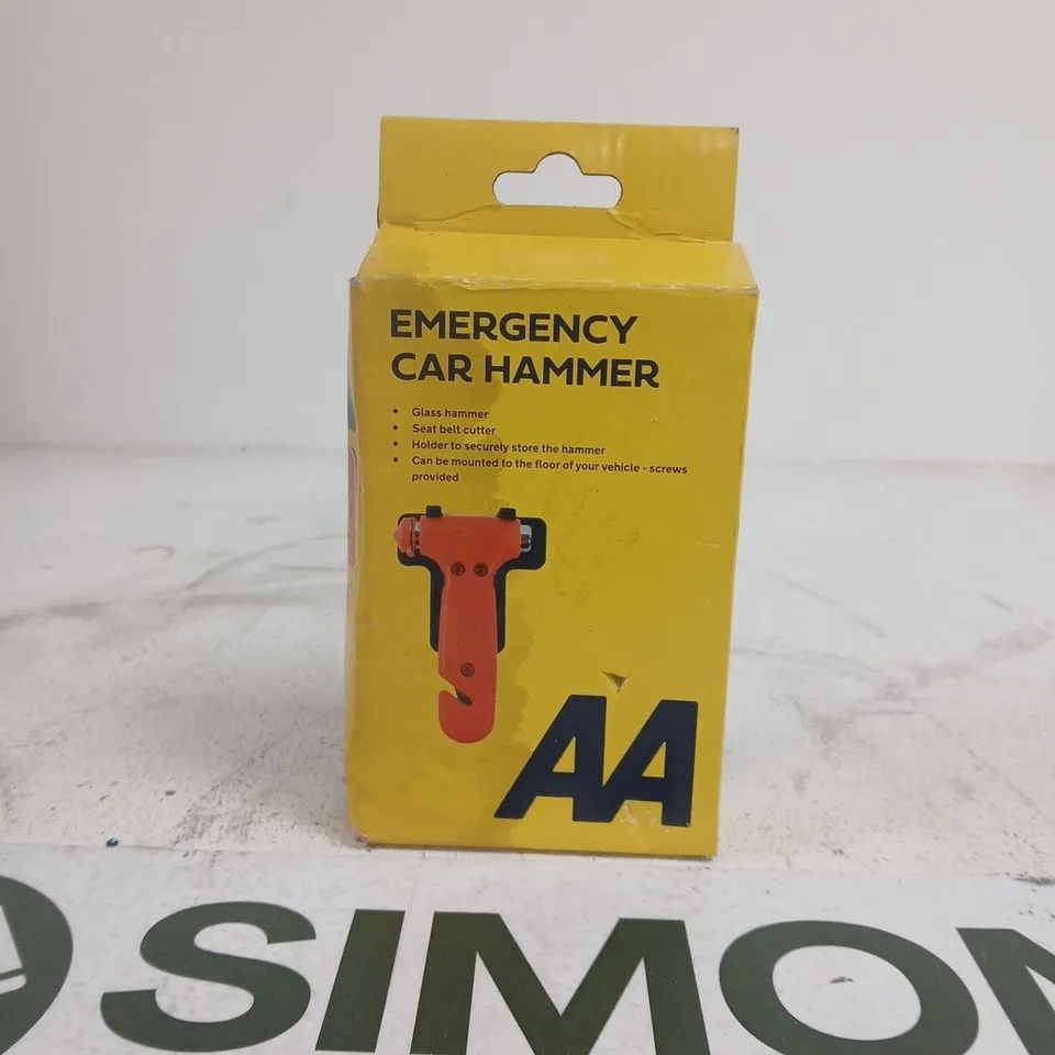 EMERGENCY CAR HAMMER WITH GLASS BREAKER & SEAT BELT CUTTER – BOXED (AA)