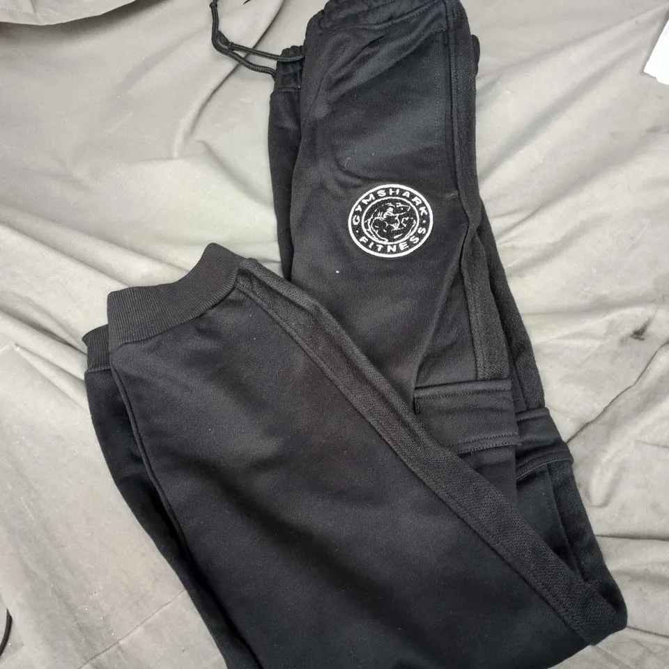 GYMSHARK FITNESS SHORTS – BLACK – XXS