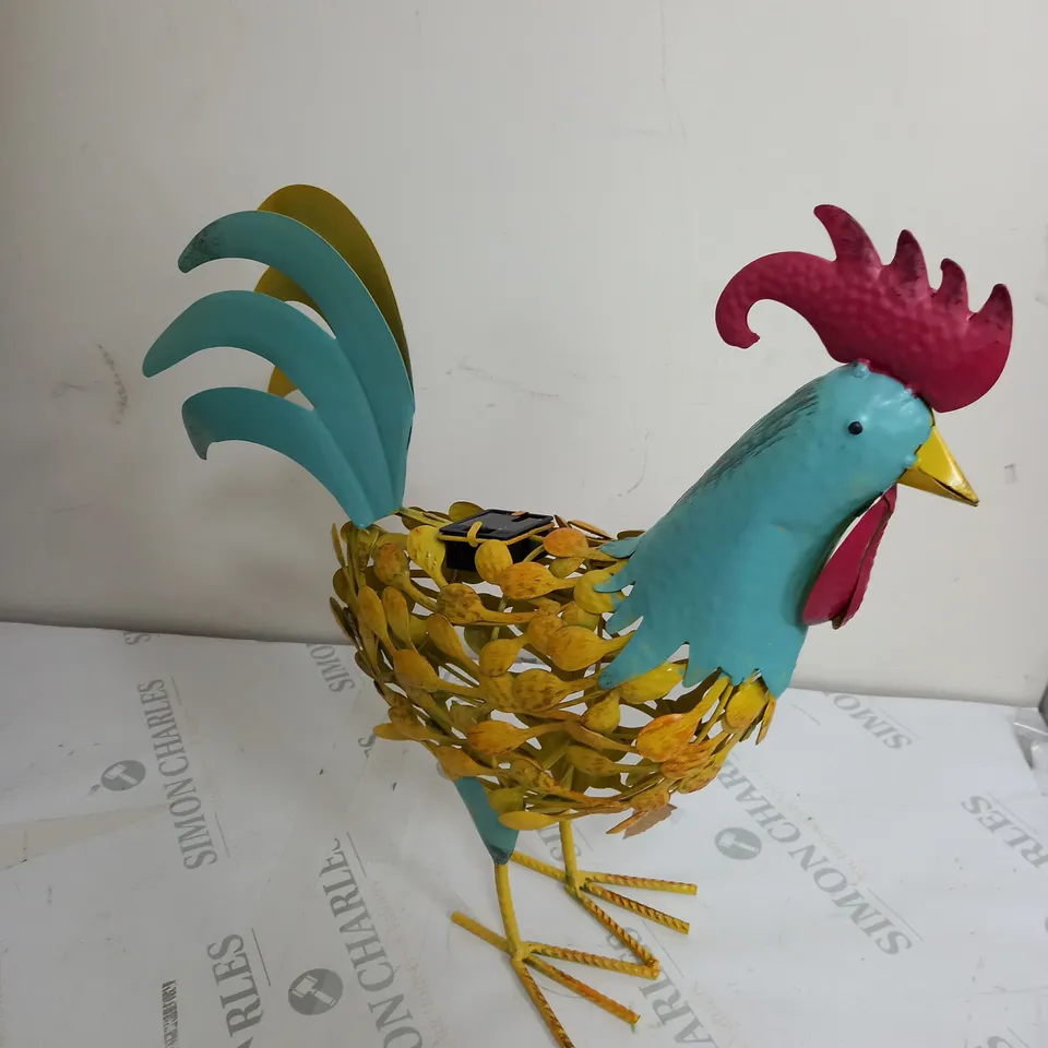 HOMEHUT SOLAR POWERED METAL SILHOUETTE COCKEREL CHICKEN HEN GARDEN ORNAMENT