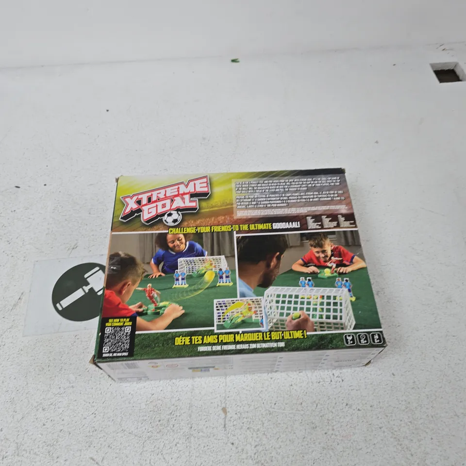 XTREME GOAL TABLETOP SOCCER GAME – BOXED (TOMY)