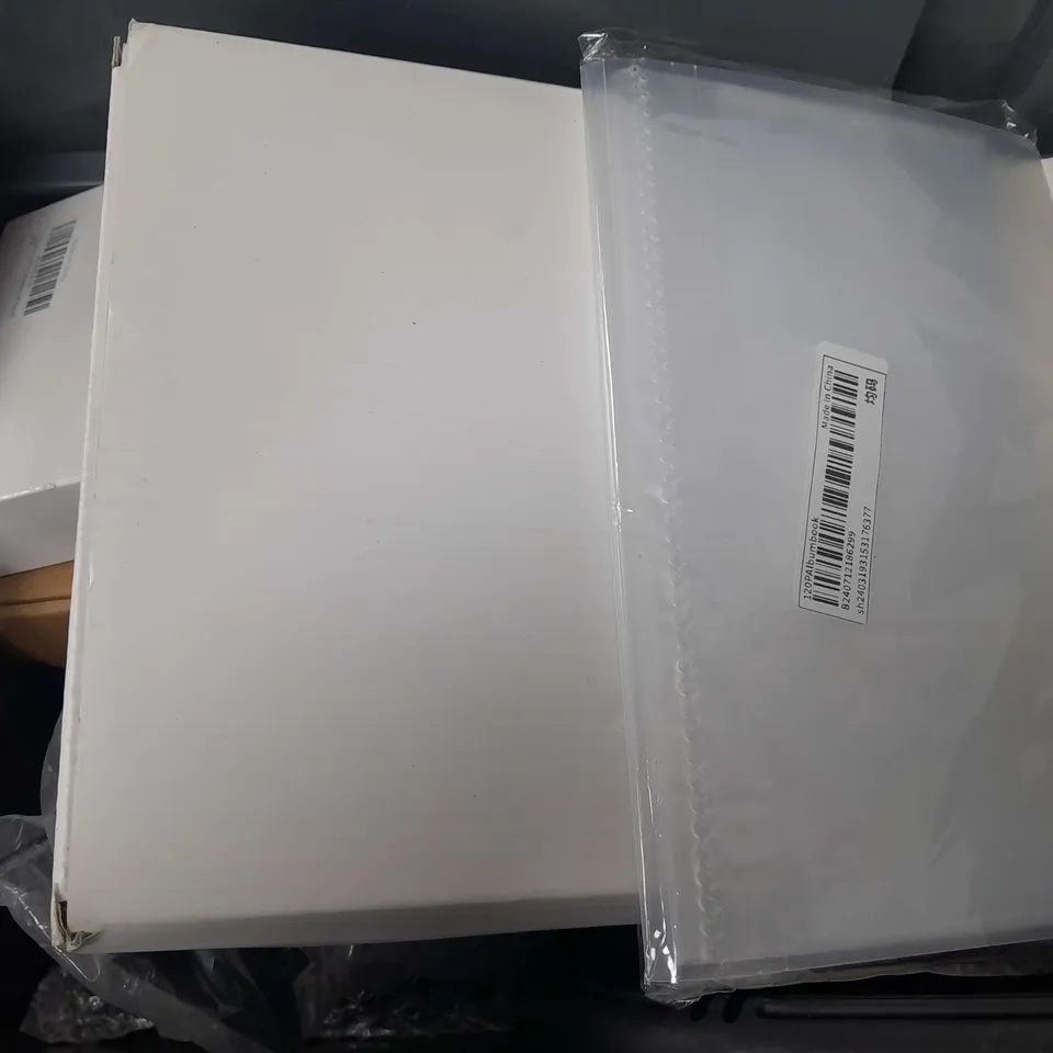 BOX OF APPROXIMATELY 8 ASSORTED ITEMS TO INCLUDE - CISIVIS CUTTING WHEEL , PORTABLE FAN , FOX RAGE STICKLEBACK ETC