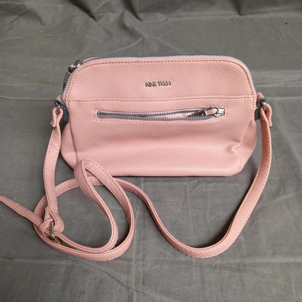 NINE WEST CROSSBODY BAG IN PINK LEATHER