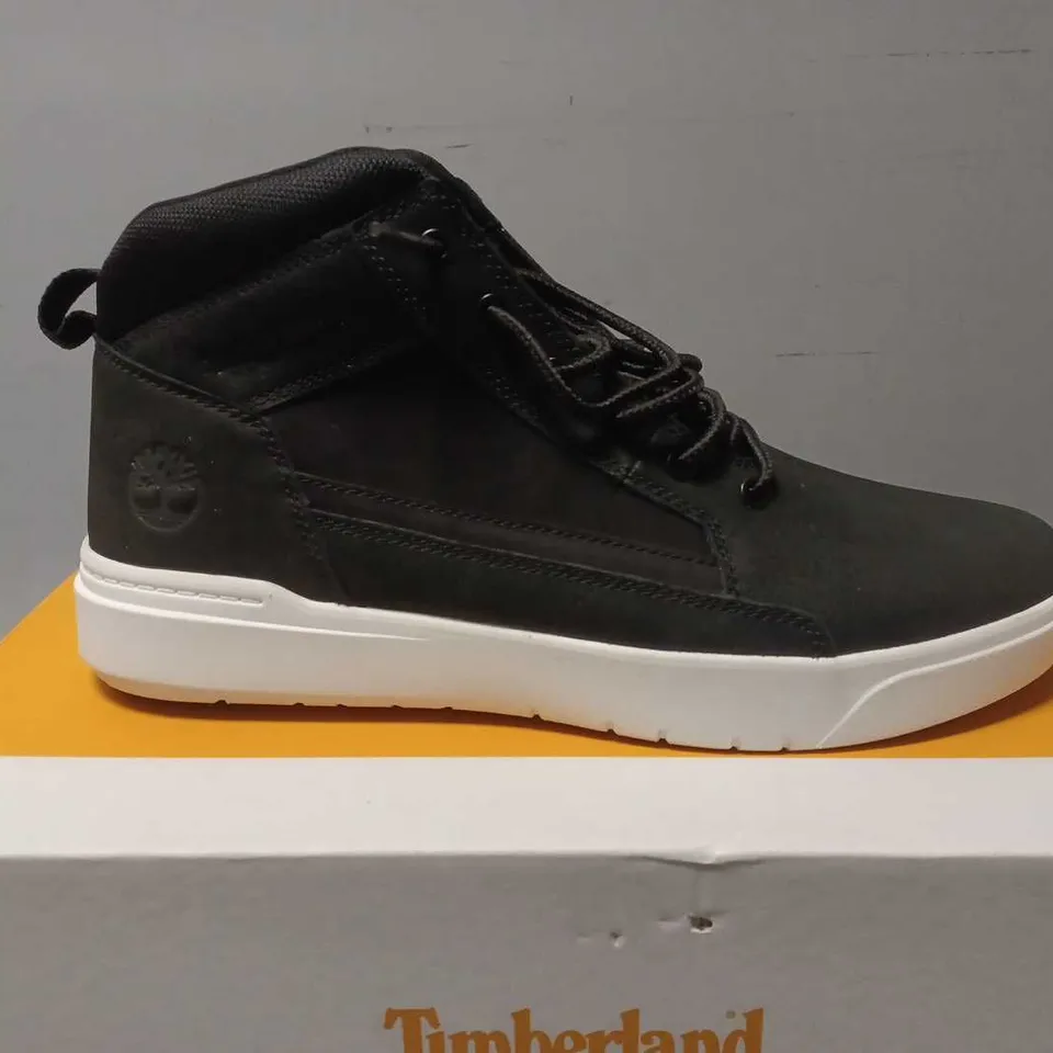 BOXED TIMERLAND ALLSTON MID LACE SNEAKER BLACK - UK 11