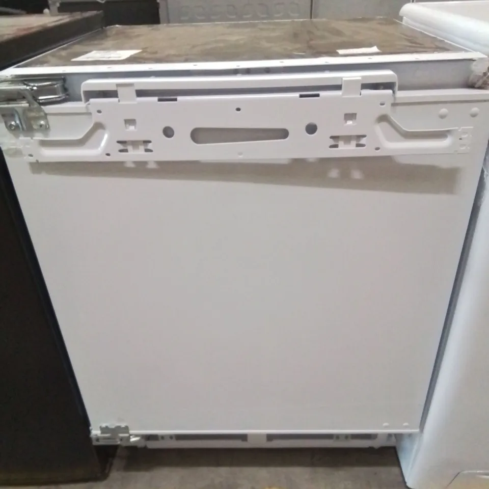 SIA FULLY INTERGRATED UNDER COUNTER 3 DRAWER FREEZER