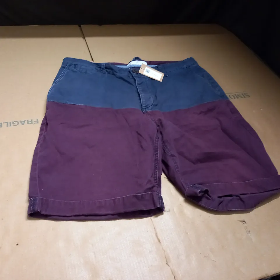 PAIR OF NAVY BLUE/BURGENDY COTTON SHORTS SIZE 34
