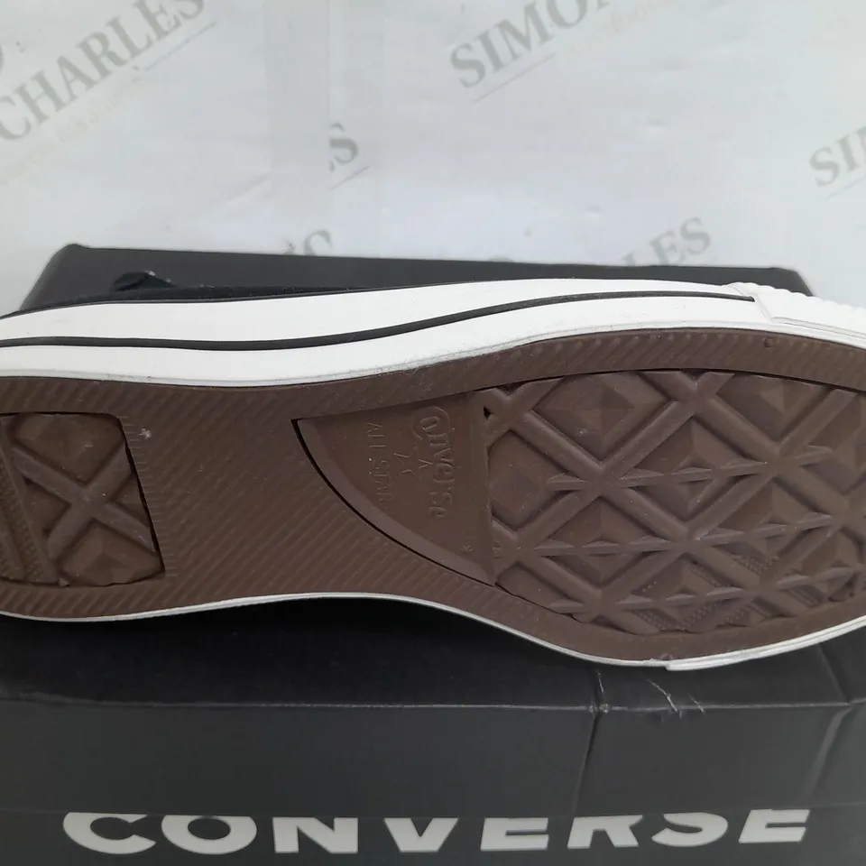 BOXED PAIR OF CONVERSE HIGHS IN BLACK WITH HEART DESIGN - UK 6.5