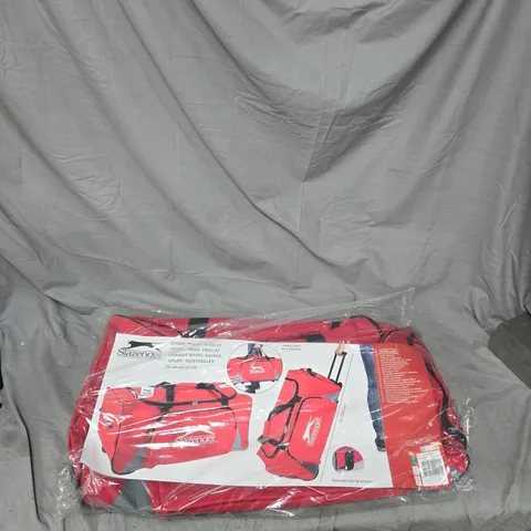 SLAZENGER SPORT TRAVEL TROLLEY BAG – RED