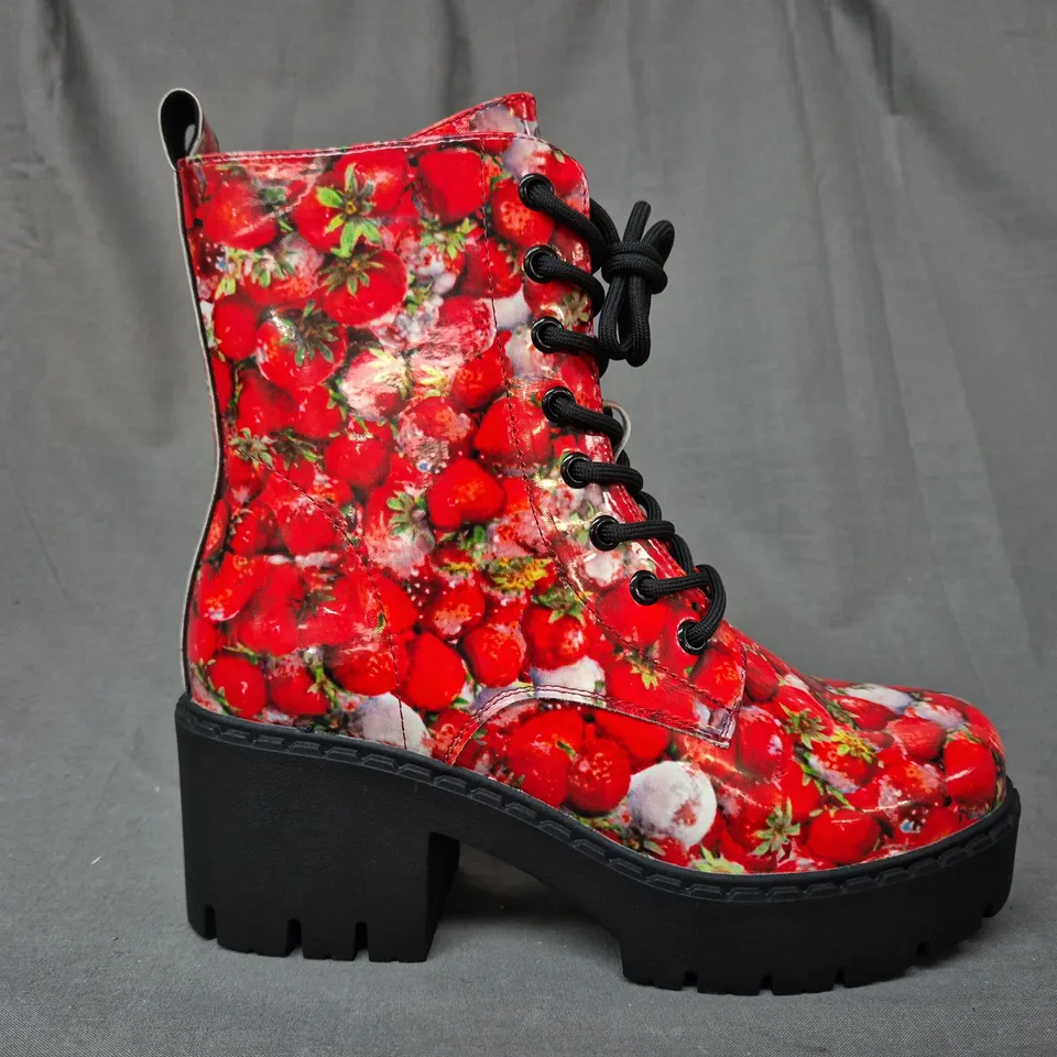 BOXED PAIR OF KOI DECAYING STRAWBERRIES SWITCH BOOTS UK SIZE 5