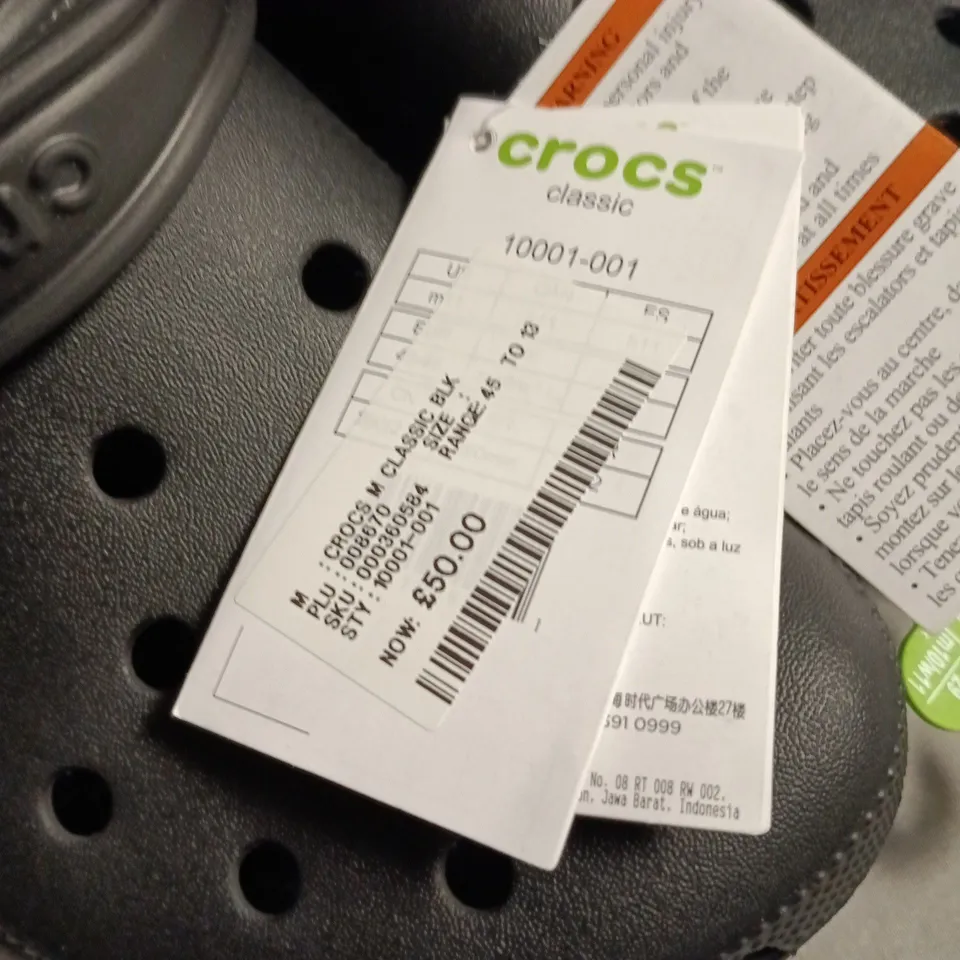 CROCS CLASSIC CLOG – BLACK, UK 10 (US 11) – UNISEX