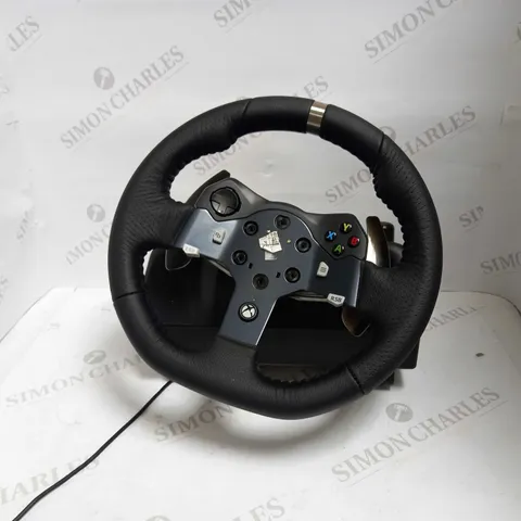 LOGITECH G920 DRIVING FORCE RACING WHEEL (XBOX/PC)
